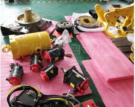 發(fā)那科機(jī)器人R-2000iC本體拆機(jī)件銷售：電機(jī)、減速器、平衡缸……